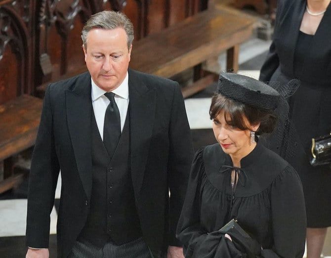 Ex-UK PM David Cameron to teach politics in Abu Dhabi