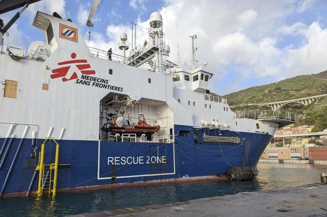 More than 500 migrants arrive in Italy as rescue ships dock