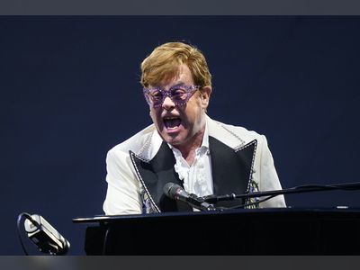 A great singer, but - as a thinker - a bit of an idiot: Elton John quits Twitter