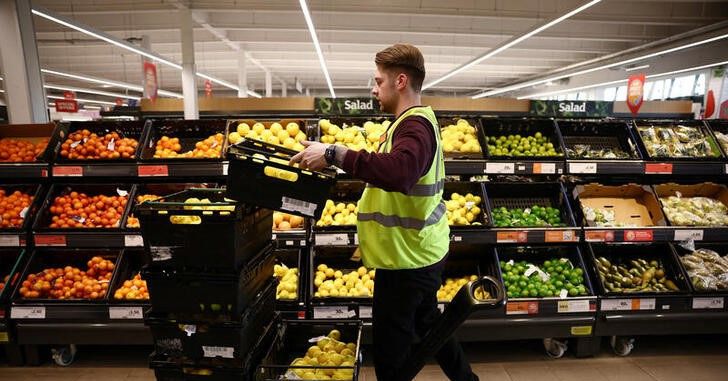 UK recession to limit 2023 growth in food retail sales to 5% -NielsenIQ