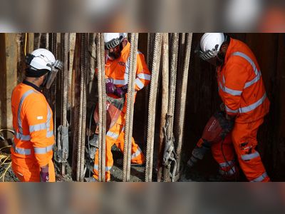 UK's Hunt backs high-speed rail link to central London despite soaring costs