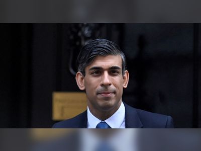 UK employers urge Sunak to act urgently on growth reforms