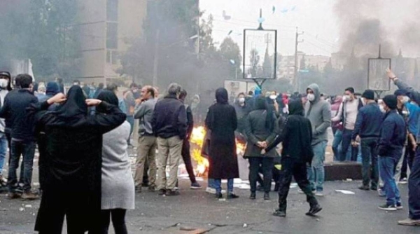 Signs of cracks within Iran’s government as protests endure