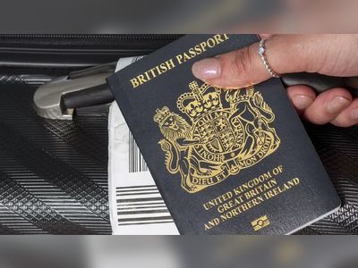 'Passport gang' used vulnerable people to get documents, jury told
