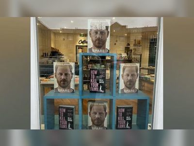 Prince Harry's 'Spare' Displayed Next To 'How To Kill Your Family' Novel In Bookshop