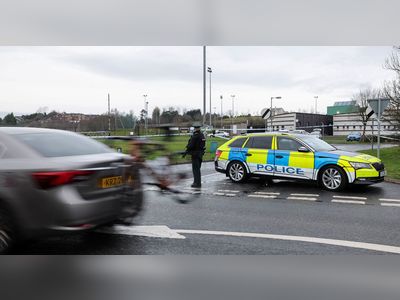 Northern Irish police arrest sixth man over shooting of detective
