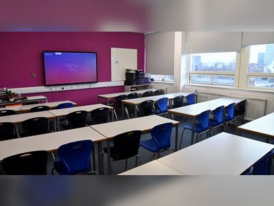Teachers join mass walkout in Britain after decade-long pay squeeze