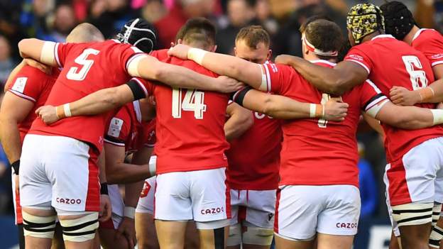 Wales to face England in Cardiff as strike avoided