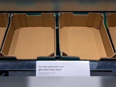 Lidl limits sales of tomatoes, cucumbers and peppers