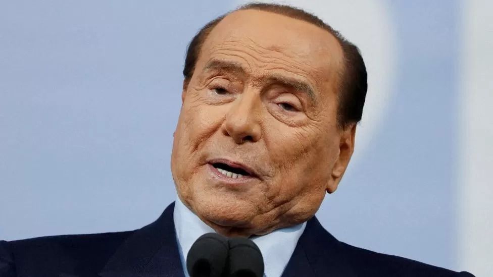 Italy ex-PM Silvio Berlusconi acquitted in 'bunga-bunga' party case