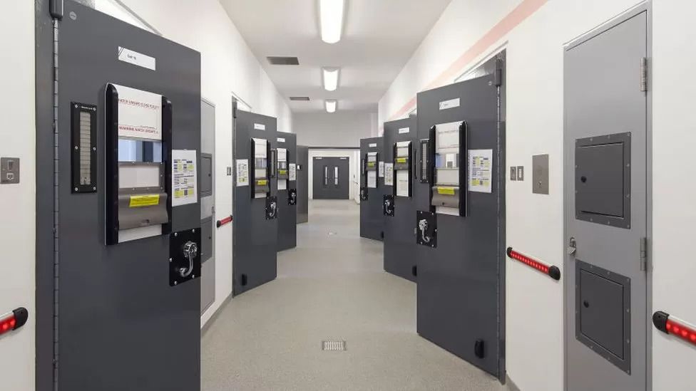 Prisoners set to be held in police cells due to overcrowding