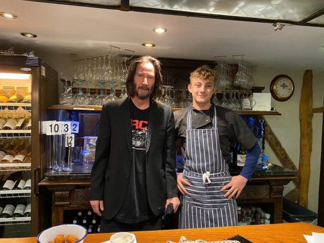 Keanu Reeves makes surprise visit for fish and chips at pub in tiny English town