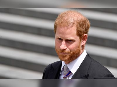 Prince Harry Accuses UK Royals Of Hiding Phone Hacking From Him