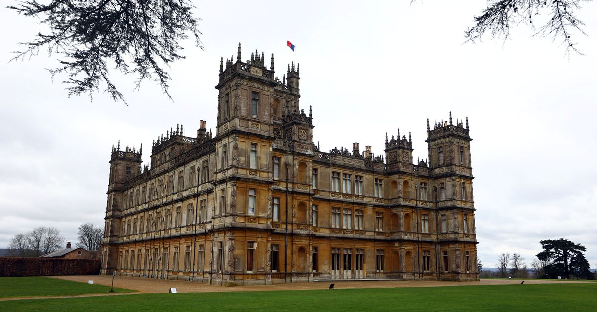 'Downton Abbey' castle halts weddings due to Brexit, says owner