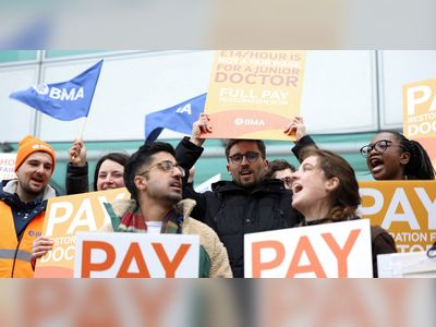 Junior doctors in England to strike for four days in April