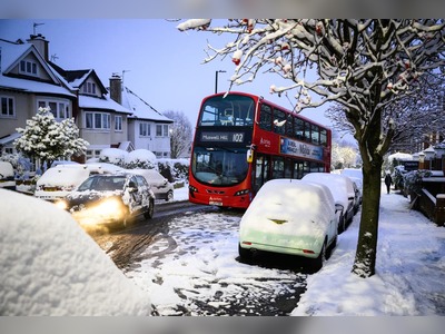 Snow set to hit morning rush-hour as Arctic blast sweeps UK