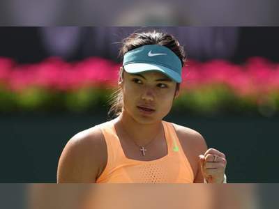 Raducanu wins in Indian Wells despite injury issues