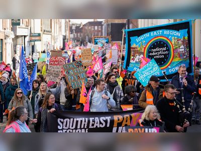 UK loses total of 220,000 working days to strike action in January