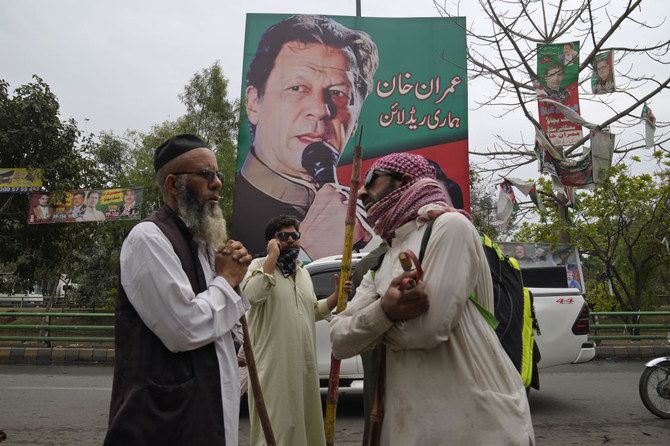 Arrest warrant suspended for ex-Pakistan PM Khan