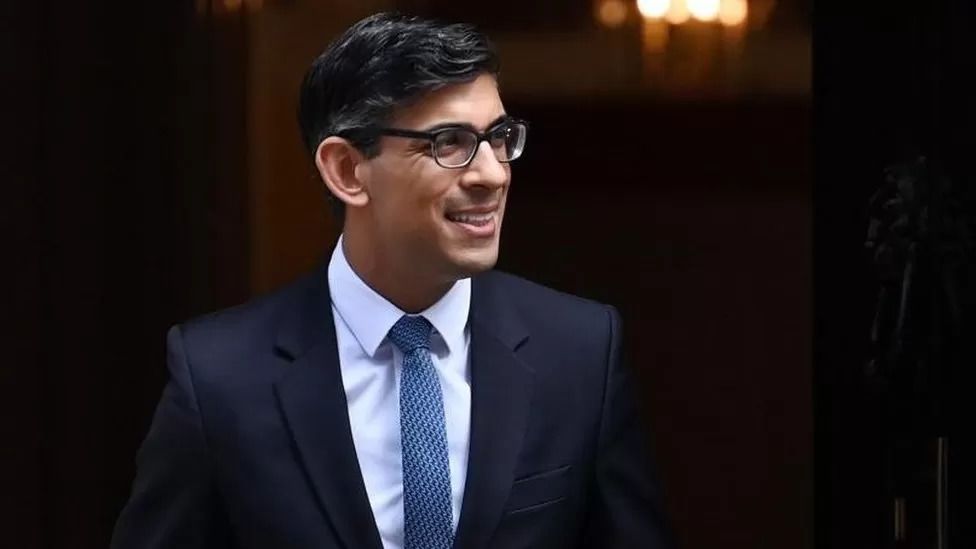 MPs back Rishi Sunak's new Brexit Northern Ireland deal