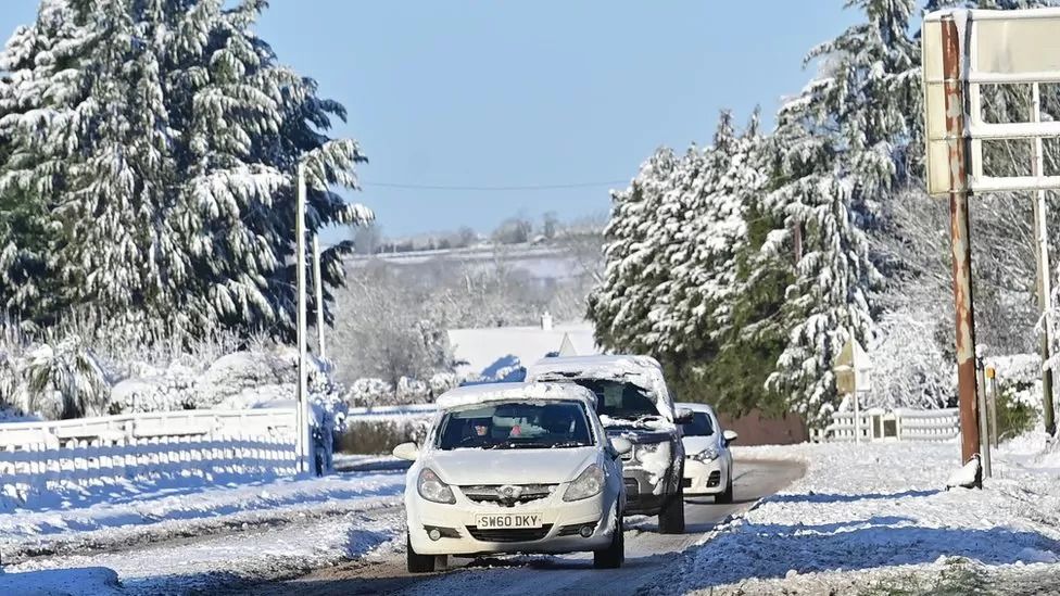 Northern Ireland weather: Snow and ice due on Monday night