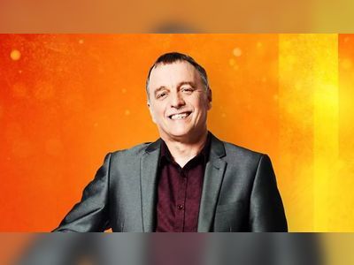 Gary Lineker: BBC Radio Wales' Call Rob Phillips show replaced