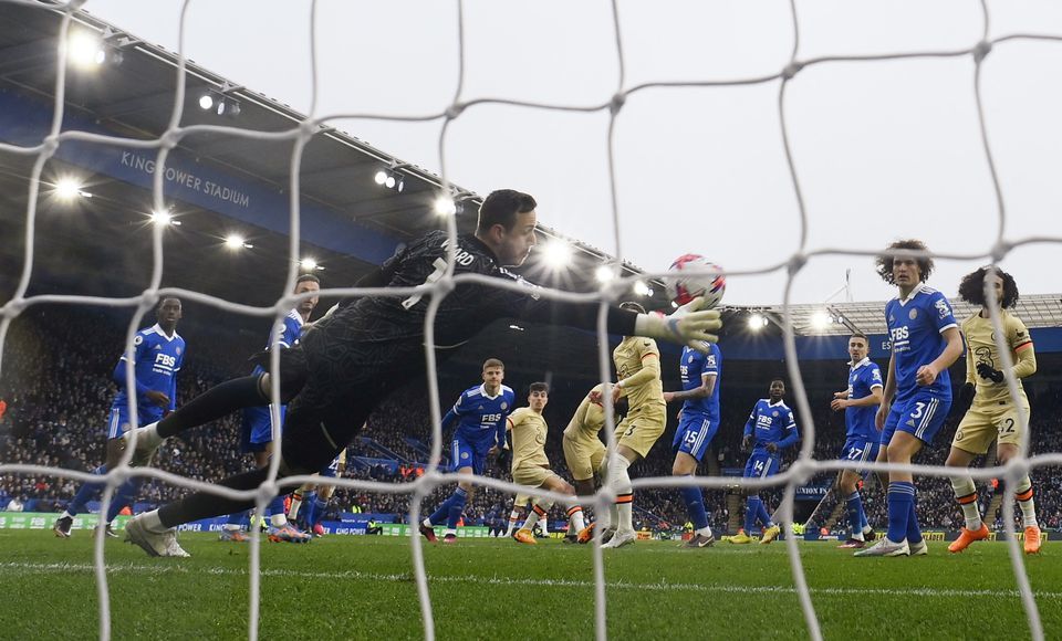 Resurgent Chelsea claim 3-1 victory at Leicester
