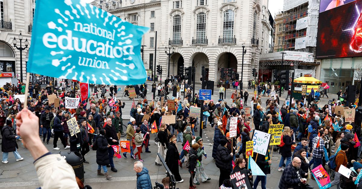 Teachers in England reject pay offer, announce further strikes