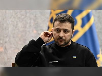 Ukraine sends conflicting signals on Crimea talks idea