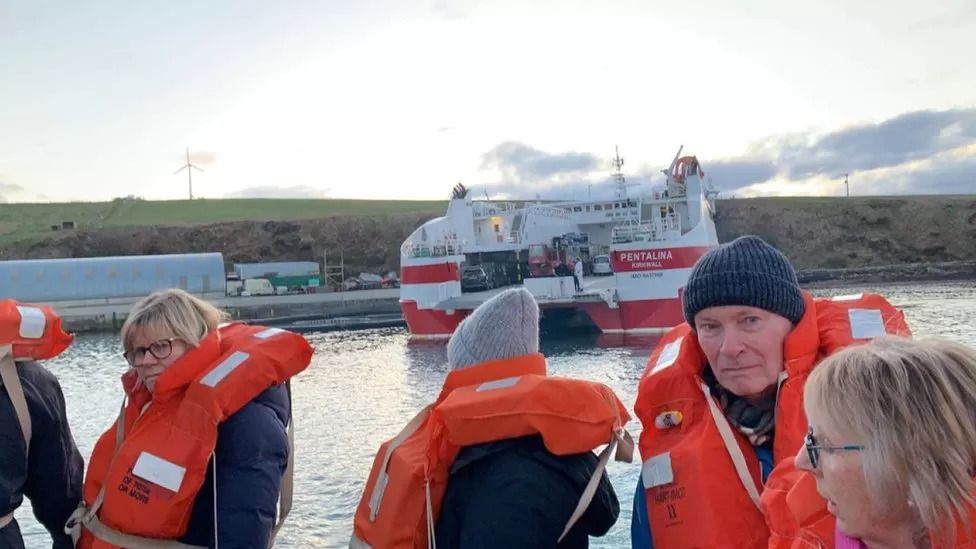 Sudden mechanical failure likely cause of Orkney ferry grounding