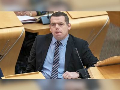 Douglas Ross prompts Holyrood security alert over toy gun delivery