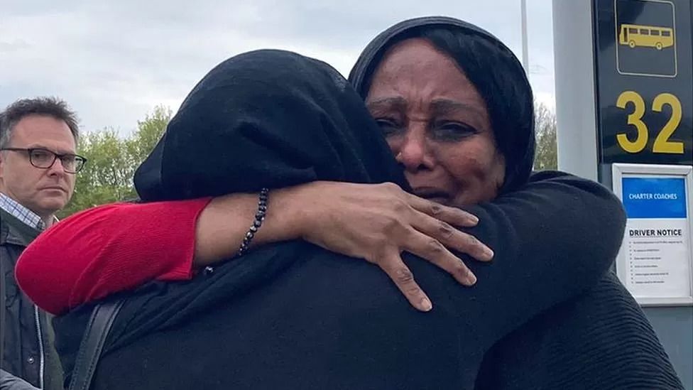 Sudan evacuation: 'We're very grateful to be alive'