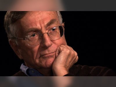 Pulitzer Prize-winning journalist Seymour Hersh slams New York Times' pro-government stance and treatment of sources