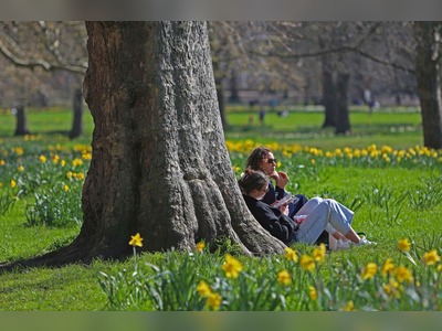London set for two-week warm dry spell with 21C on the way