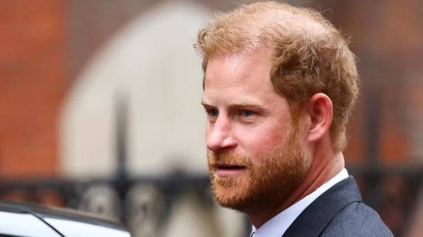 Mirror publisher apologizes to Prince Harry at phone hacking trial