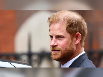 Mirror publisher apologizes to Prince Harry at phone hacking trial