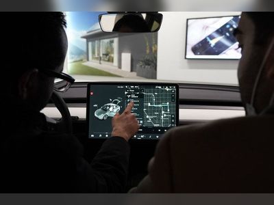 Tesla shouldn’t call driving system Autopilot because humans are still in control