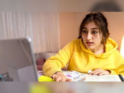 ChatGPT: Can students pass using AI tools at university?