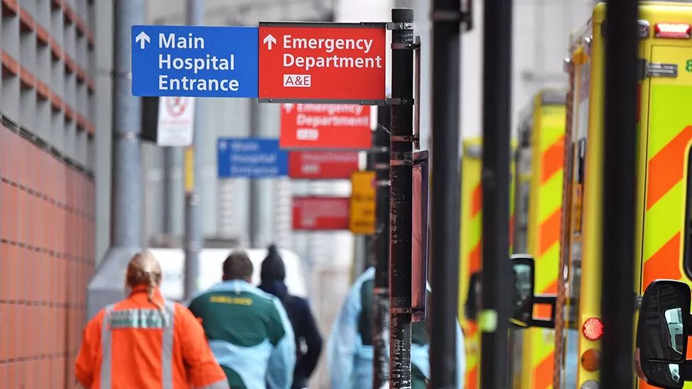 NHS pay deal signed off for one million staff