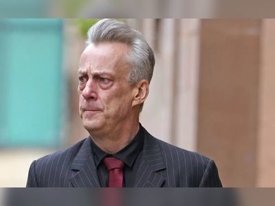 Stephen Tompkinson trial: Friend says he heard 'hit of flesh'