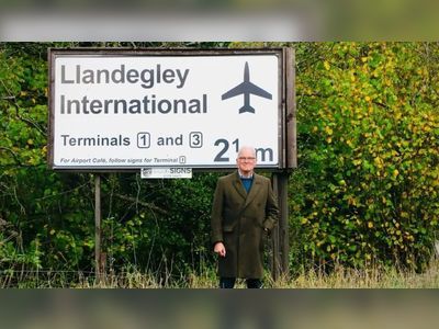 Powys: Spoof £25,000 airport sign makes a welcome return