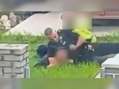 Police Officer in Porthmadog, Wales Suspended After Video Emerges of Alleged Police Brutality