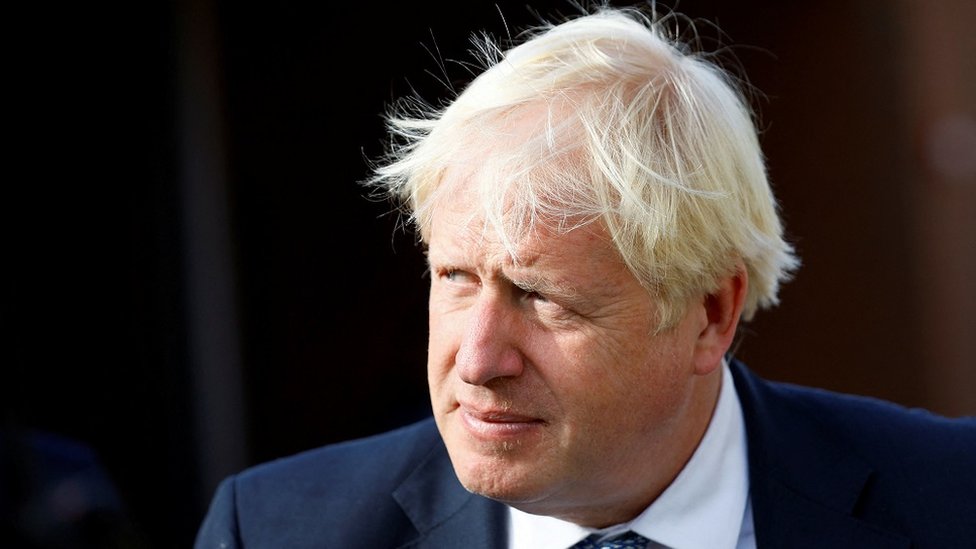 Government challenges COVID Inquiry's demand for unredacted WhatsApp messages from Boris Johnson