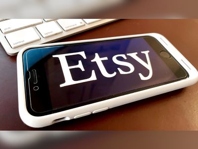 Etsy Under Fire: Criticism Mounts Over Payment Reserve Policy