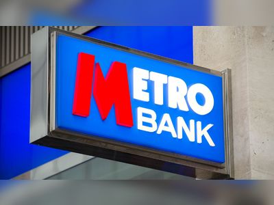 Metro Bank Accused of Closing Reform UK Party's Bank Account Due to Support for Brexit