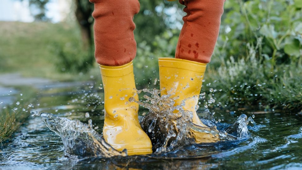 ni-weather-yellow-warnings-issued-for-heavy-rain-and-flooding-london