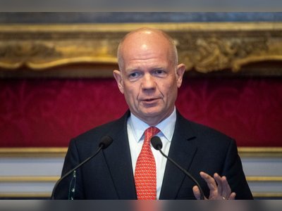 Some Britons Reluctant to Return to Full Work Hours Post-COVID, According to Lord Hague