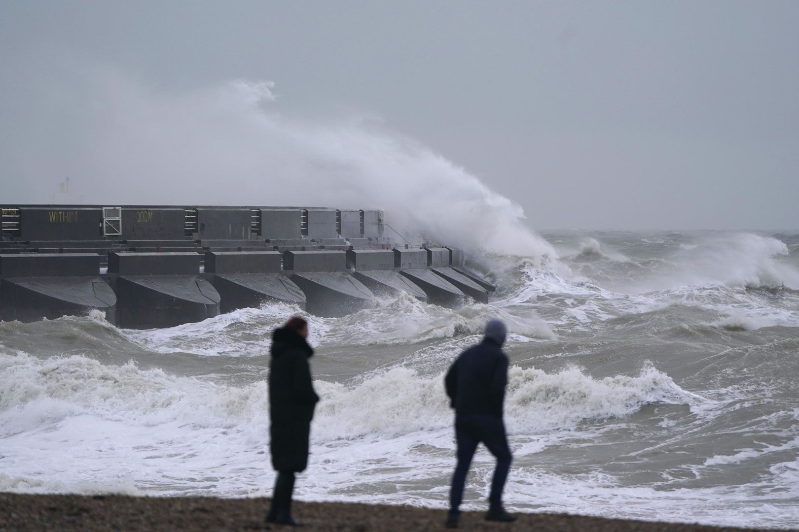 Storm Henk Strikes England And Wales With 80mph Winds - London Daily