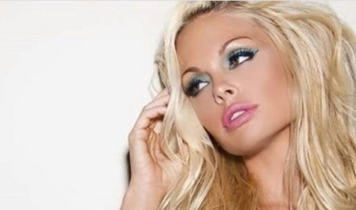 Adult Film Star Jesse Jane Passes Away At 43 - London Daily